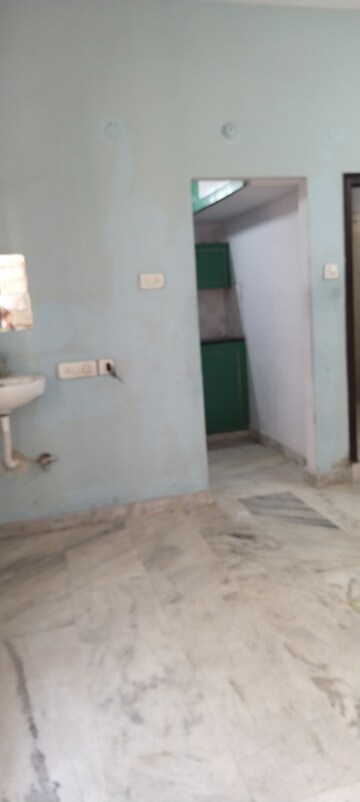 Room in 2 BHK Independent House at Madhapur – for Rent