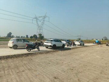  Plot – Exterior View View at Bhauwala - for Sale