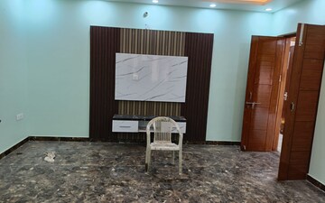 2 BHK Builder Floor For Rent in Sector 30