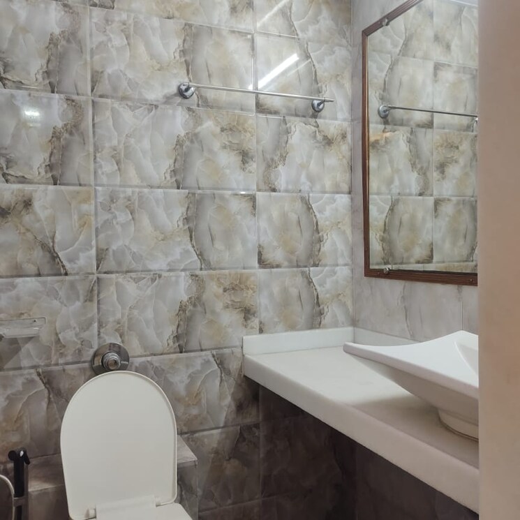Bathroom, swaraj-daffodils 2 Bedroom 1190 Sq.Ft. Apartment In Airoli Sector 6 Navi Mumbai 8157451