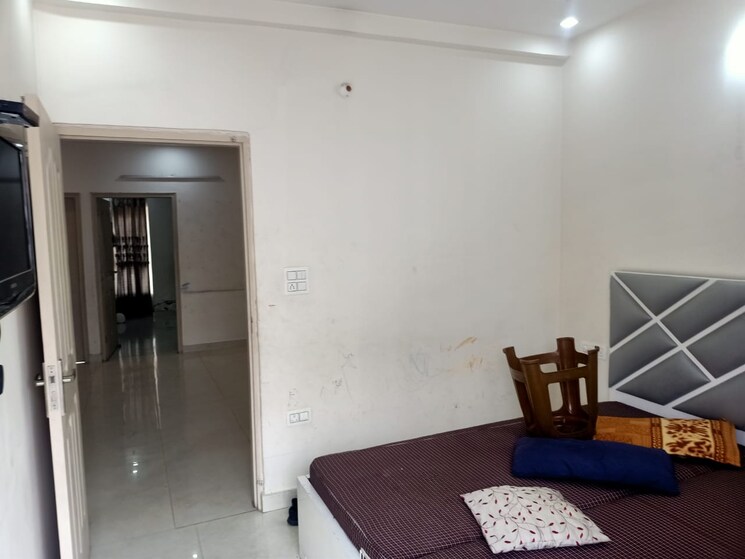 Living Room, aura-homes 3 Bedroom 1150 Sq.Ft. Apartment In Patiala Road Zirakpur 8157469