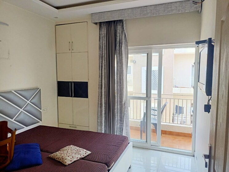 Living Room, aura-homes 3 Bedroom 1150 Sq.Ft. Apartment In Patiala Road Zirakpur 8157469