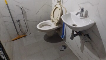 Master Bedroom in 2 BHK Apartment at Thane West – for Rent