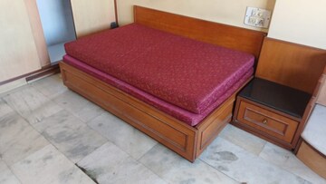Bedroom in 2 BHK Apartment at Thane West – for Rent