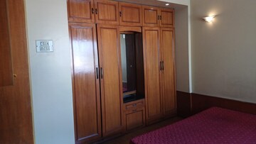 Furnished Amenities in 2 BHK Apartment at Thane West – for Rent