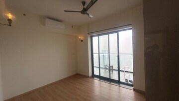 Room in 3 BHK Apartment at M3M Latitude, Sector 65 – for Rent