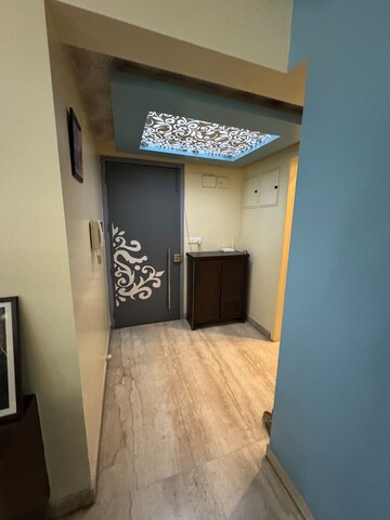 Furnished Amenities in 4 BHK Apartment at Marvel Diva 2, Subhas Nagar – for Rent
