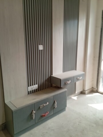 2.5 BHK Builder Floor For Rent in Krishna Nagar