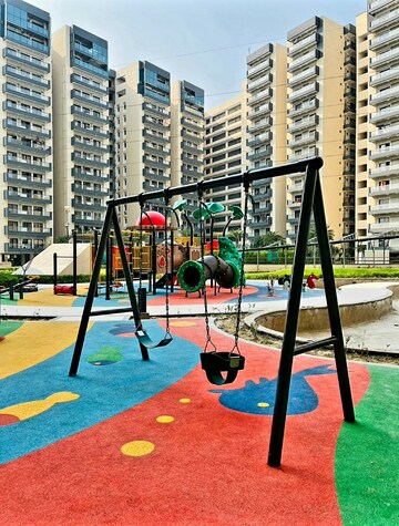 Gym in 3.5 BHK Apartment at Azeagaia Botanica, Vrindavan Yojna – for Sale