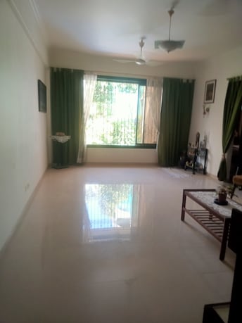 2 BHK Apartment For Rent in New Petit Mansion Grant Road Mumbai  8157524