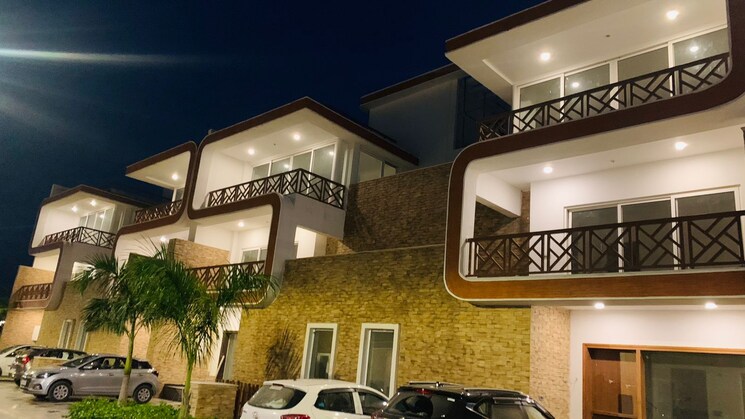 Exterior View, rishita-mulberry-villas 4 Bedroom 4653 Sq.Ft. Villa In Sushant Golf City Lucknow 8157566