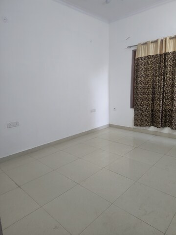 Balcony in 3 BHK Builder Floor at Omkar Road – for Rent