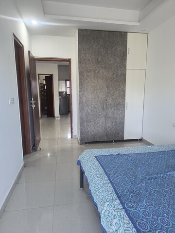Furnished Amenities in 3 BHK Builder Floor at Omkar Road – for Rent