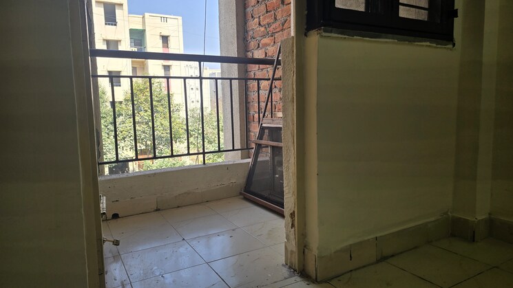 Balcony, dwarka 1 Bedroom 400 Sq.Ft. Apartment In Dwarka Delhi 8157581