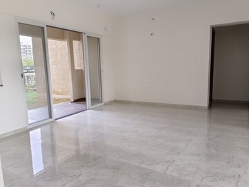 Room in 3.5 BHK Apartment at K Raheja Reserve, Mohammadwadi – for Sale