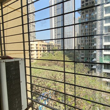  2 BHK Apartment at Vasant Oscar, Moti Nagar – for Sale