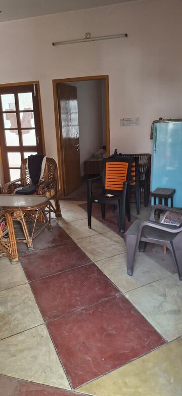 Living Room in 1 BHK Builder Floor at Parvati Complex Indira Nagar, Indira Nagar – for Rent