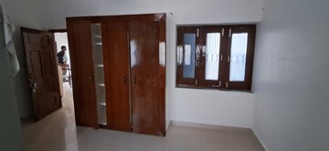 Room in 3.5 BHK Villa at Dalanwala – for Rent