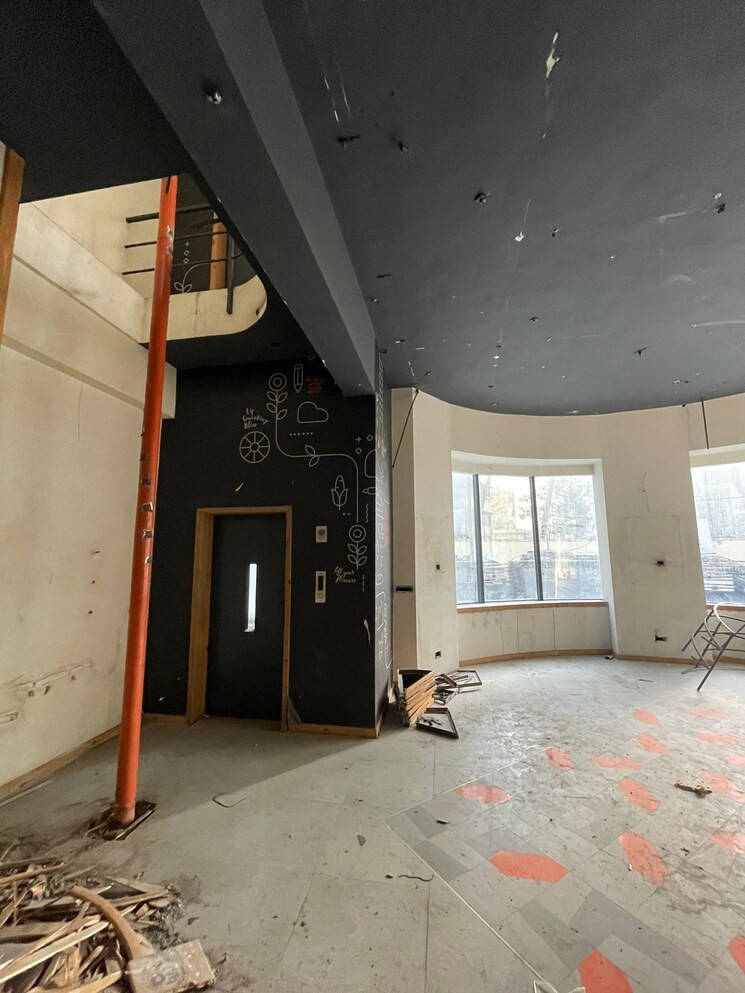 undefined, heera-panna-shopping-centre Commercial Showroom 7500 Sq.Ft. In Powai Mumbai 8157605