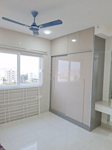 Room in 3 BHK Apartment at INDIS Viva City, Kondapur – for Rent