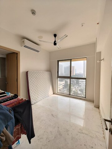 Room in 2 BHK Apartment at Lodha Bel Air, Jogeshwari West – for Sale