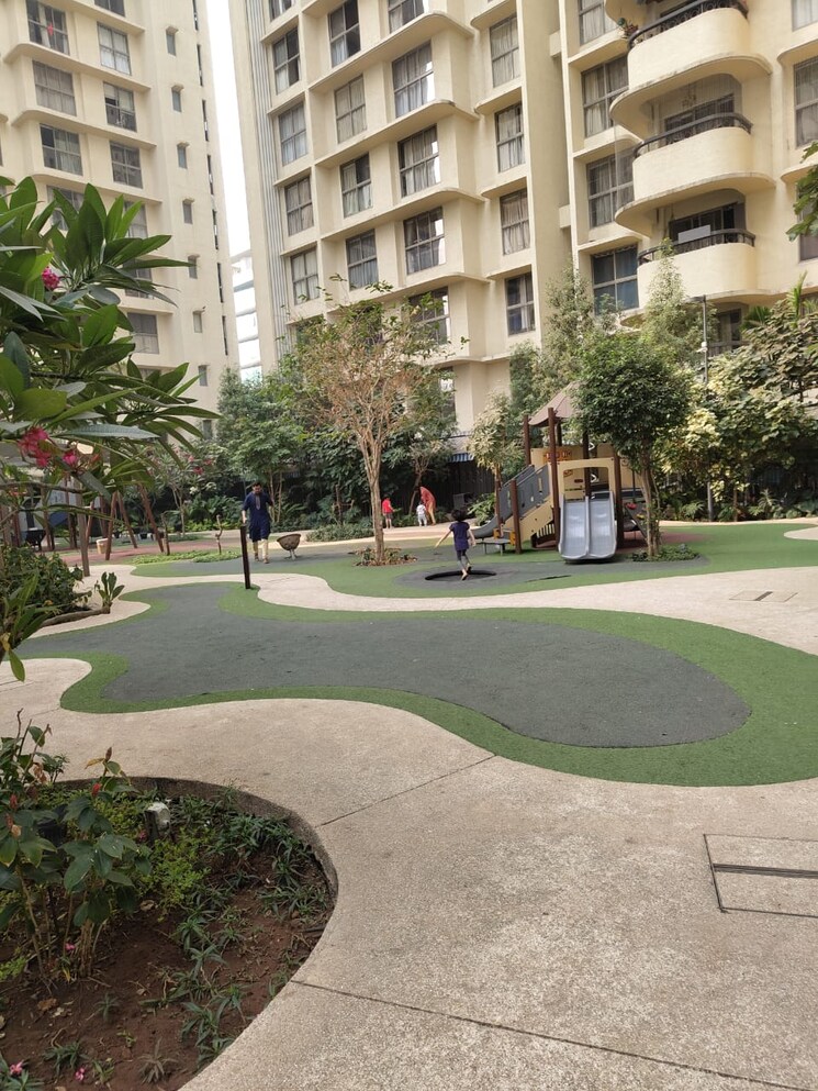 Garden, lodha-bel-air 2 Bedroom 671 Sq.Ft. Apartment In Jogeshwari West Mumbai 8157641