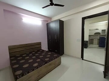 Bedroom in 2 BHK Builder Floor at Super Mart 1, Sector 27 – for Rent