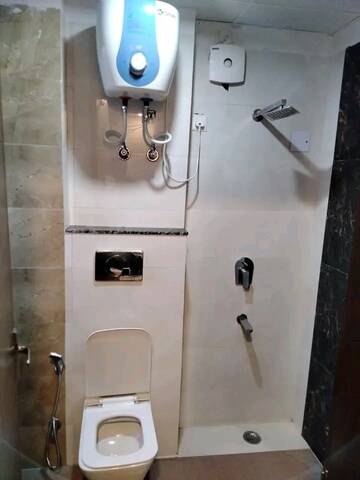 Bathroom in 2 BHK Builder Floor at Ansal Sushant Lok I, Sector 43 – for Rent