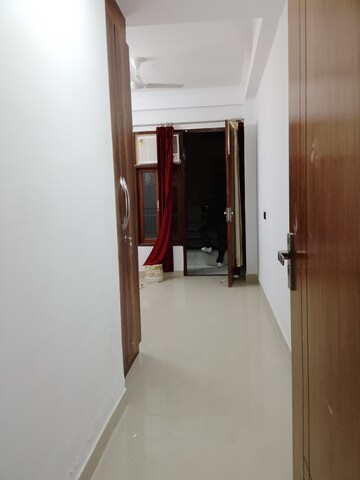 Building Lobby in 1 BHK Builder Floor at Saket – for Rent