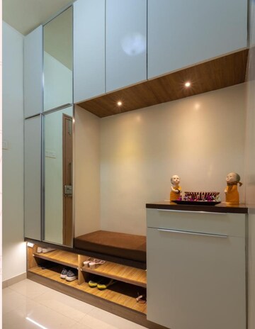 Furnished Amenities in 5 BHK Apartment at Lapis Lazuli Apartment, Koregaon Park – for Sale