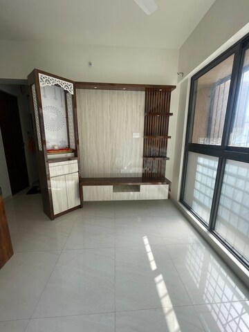 1 BHK Apartment For Rent in Lodha Crown Quality Homes, Majiwada