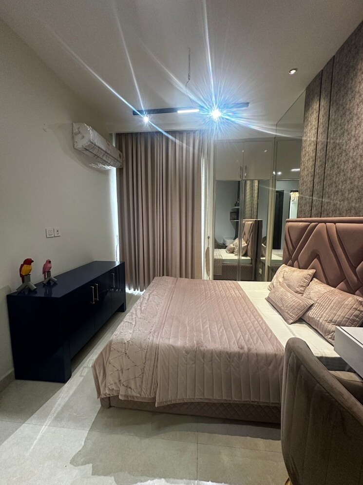 Bedroom, peer mucchalla 3 Bedroom 1400 Sq.Ft. Builder Floor In Peer Mucchalla Zirakpur 8157784