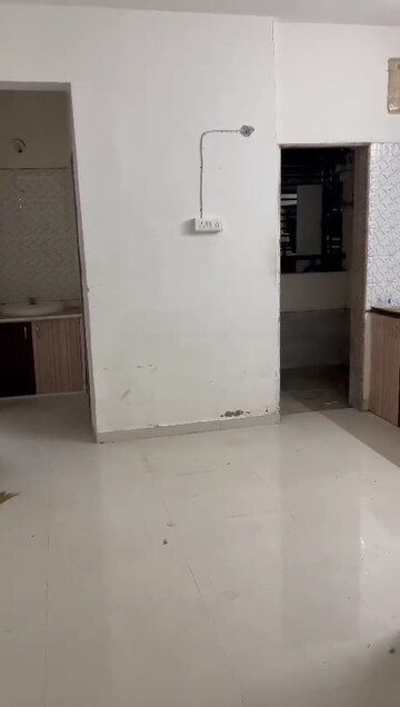 Room in 3 BHK Apartment at Gota – for Rent