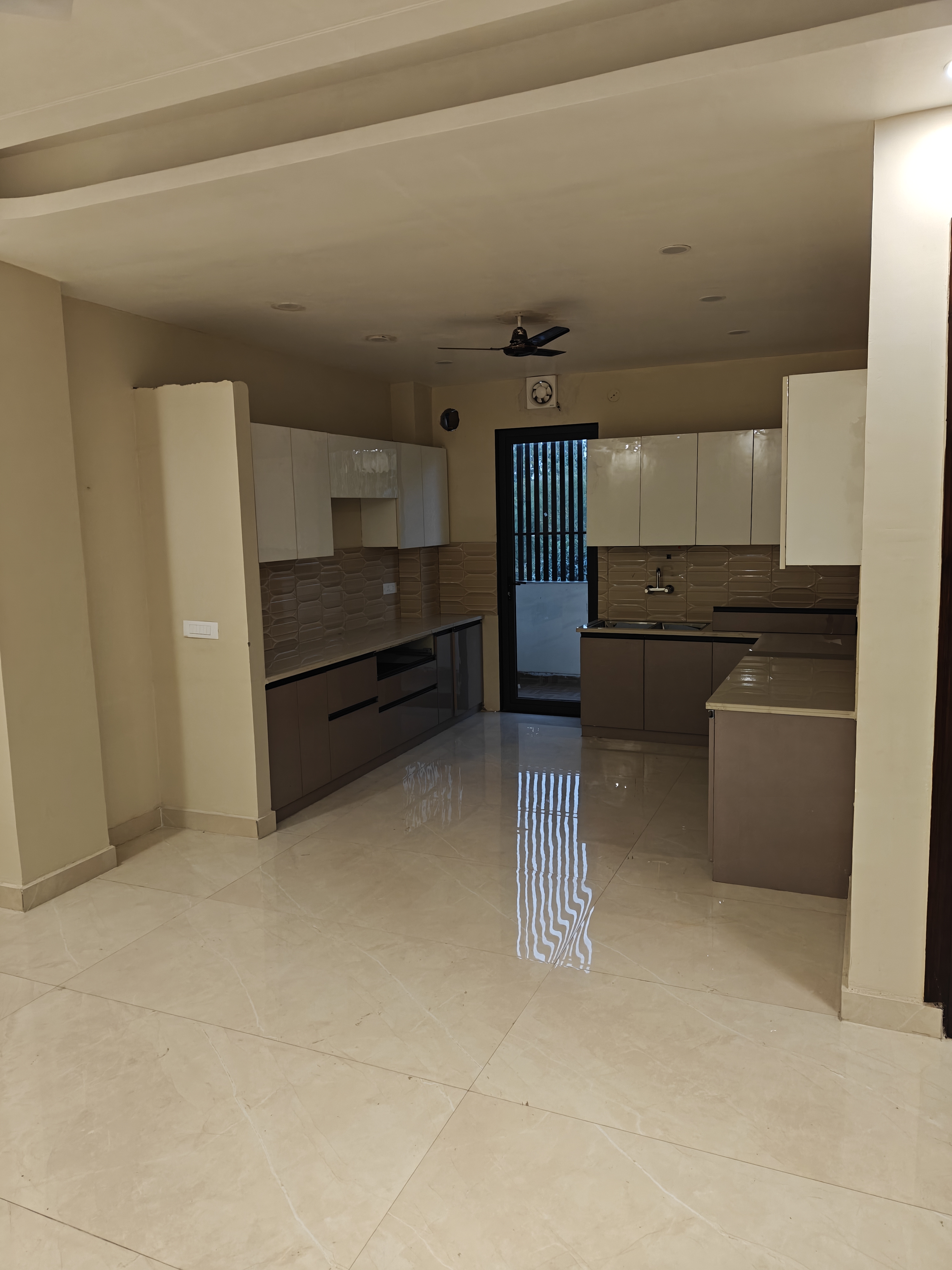 3 BHK Builder Floor For Sale in Sector 5