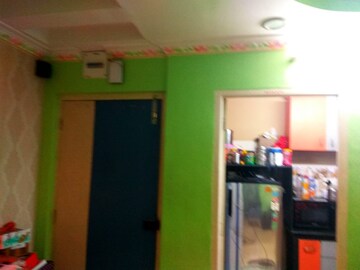 Bedroom in 1 BHK Builder Floor at Jayshree Park – for Sale