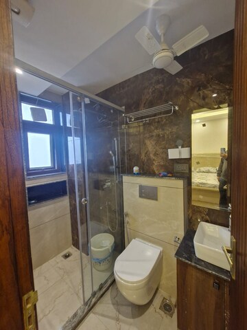 Master Bedroom in 2 BHK Builder Floor at Sector 4 – for Rent
