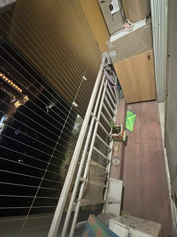 Balcony, shree-ashapura-combines-om-residency 2 Bedroom 982 Sq.Ft. Apartment In Kalyan West Thane 8157912