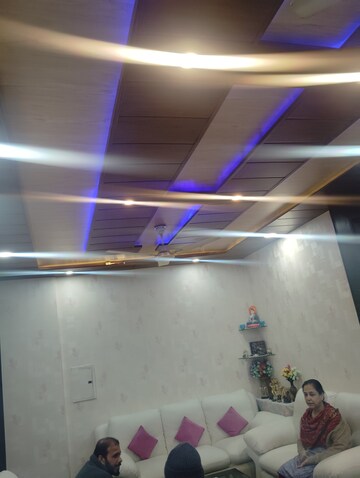 Furnished Amenities in 3.5 BHK Apartment at Sector 127 – for Rent