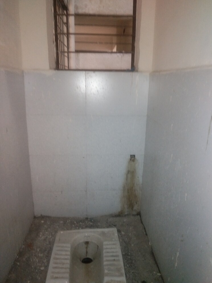 Bathroom, jai-ganesh-apartment 1 Bedroom 335 Sq.Ft. Builder Floor In Narhe Pune 8158010