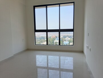Room in 3 BHK Apartment at Kolte Patil Verve, Bangur Nagar – for Rent