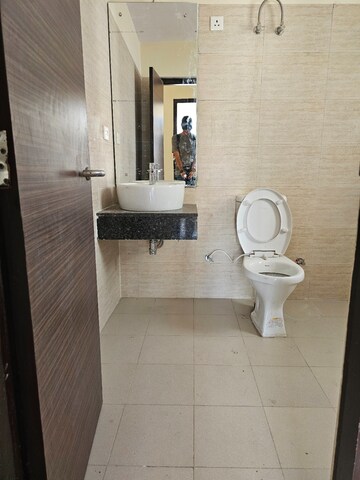Bathroom in 2 BHK Apartment at Aravali Hills, Sector 56 – for Sale