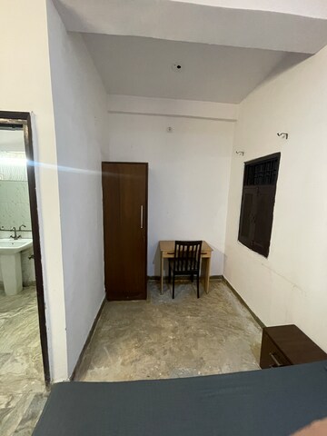 Room in  Pg at Sector 53 – for Rent