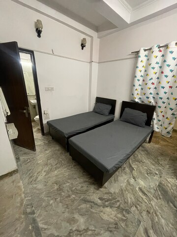 Room in  Pg at Sector 53 – for Rent