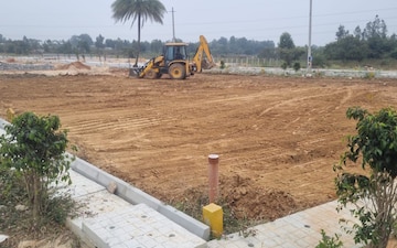 Plot For Sale in Nh 8