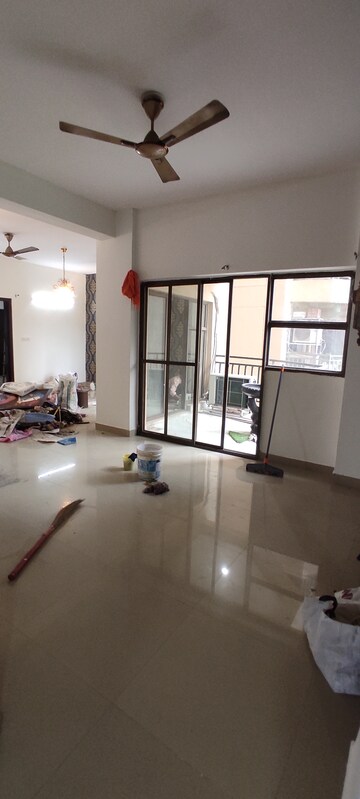 Furnished Amenities in 3.5 BHK Apartment at Ardee City Palm Grove Heights, Sector 52 – for Rent