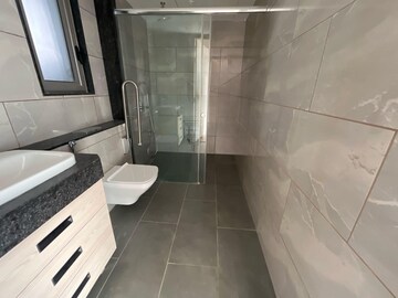 Attached Bathroom in 4 BHK Apartment at Rustomjee Crown, Prabhadevi – for Rent
