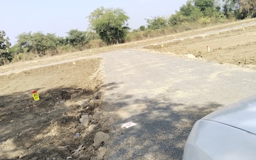Plot For Sale in Godhani Road