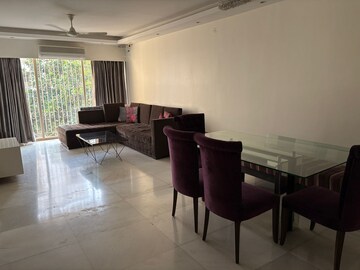 Living Room in 2 BHK Apartment at Cenced Apartment Pali Hill, Pali Hill – for Rent