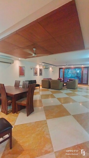 3 BHK Apartment For Rent in Defence Colony