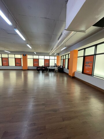  Showroom For Rent in Link Plaza Commercial Complex, Andheri West
